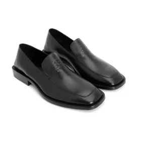 Mocasines con borde de moneda «Negro» 615723WA72L1000