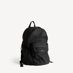 Mochila Explorer de múltiples bolsillos para hombre en negro