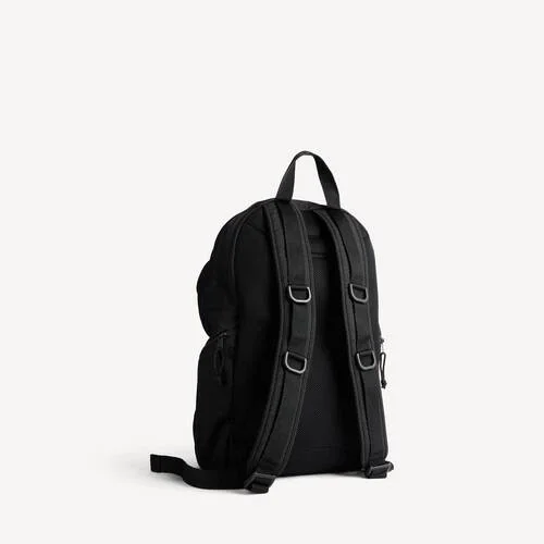 Mochila Explorer de múltiples bolsillos para hombre en negro Mochila Explorer de múltiples bolsillos para hombre en negro