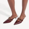Mules urbanos para mujer en color merlot