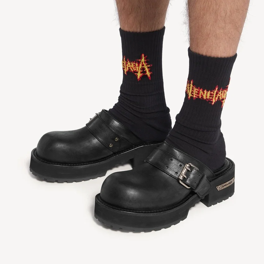 Mules Venom para hombre en negro Mules Venom para hombre en negro
