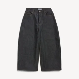 Pantalones de mezclilla con corte curvo para hombre en índigo sin tratar
