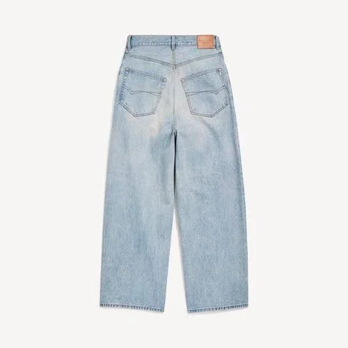 Pantalones holgados en azul claro Pantalones holgados en azul claro