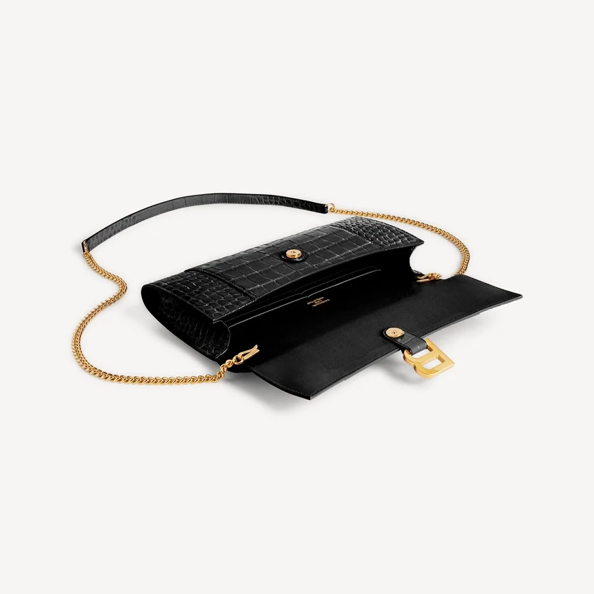 Pochette de mujer con forma de Hourglass y cadena en negro Pochette de mujer con forma de Hourglass y cadena en negro