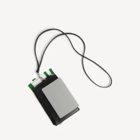 Portateléfono tipo pasaporte para hombre en gris Balenciaga
