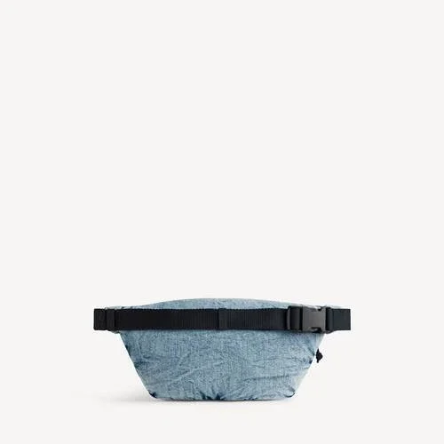 Riñonera Explorer para hombre en azul deslavado Riñonera Explorer para hombre en azul deslavado