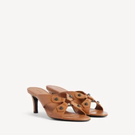 sandalia urbana para mujer en color camel 2 280x280 - Sandalia urbana para mujer en color camel