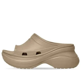 Sandalias tipo chancla Balenciaga x Crocs «Beige» 677389W1S8E2500