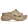 Sandalias tipo chancla Balenciaga x Crocs «Beige» 677389W1S8E2500