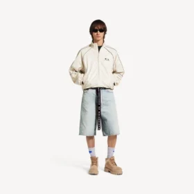 Shorts de hombre con cinturón en azul claro