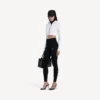 Sudadera con capucha «Techwear Cocoon» para mujer en blanco Sudadera con capucha «Techwear Cocoon» para mujer en blanco