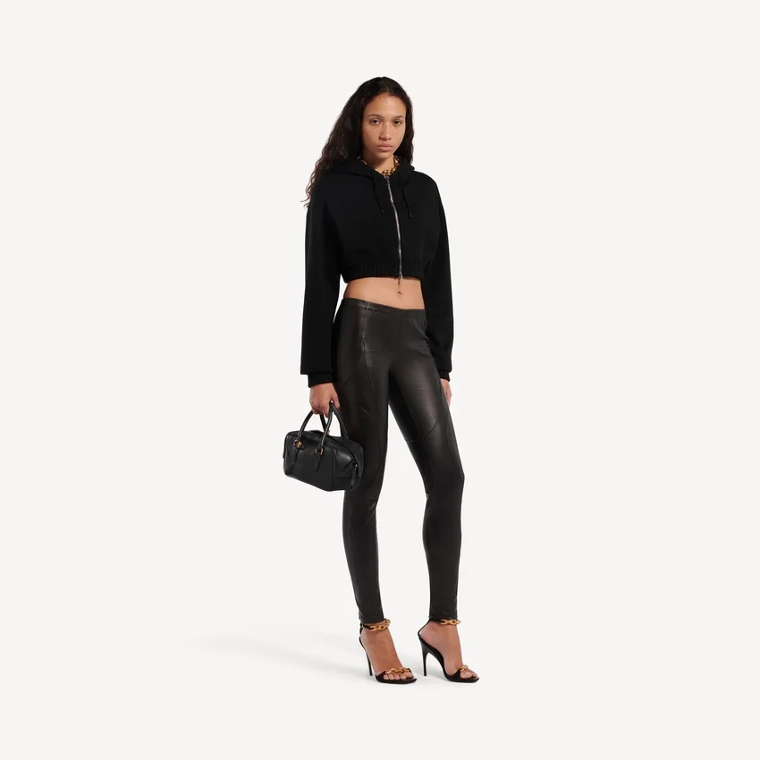 Sudadera con capucha y cremallera corta Techwear para mujer en negro Sudadera con capucha y cremallera corta Techwear para mujer en negro