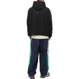 Sudadera con capucha y logotipo en la espalda «Negro» 674986TLV971069