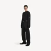 Suéter de cuello redondo para hombre en negro Suéter de cuello redondo para hombre en negro