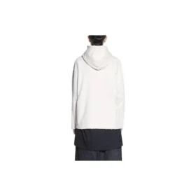 Suéter de hombre Balenciaga x RuPaul Crossover FW21 con estampado de letras, color blanco cremoso 670946TLV569057