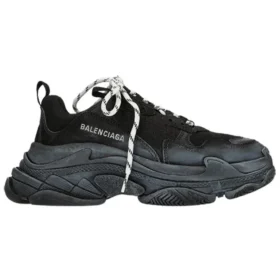 Triple S «Black» 531388W09OM1000