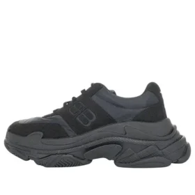 Triple S Nylon «Negro» 710157W3CU11000