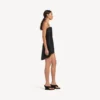 Vestido babydoll con tirantes para mujer en negro