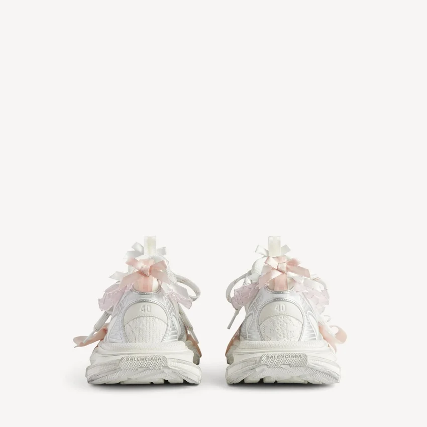 Zapatilla con cordones para mujer 3XL en blanco/rosa claro Zapatilla con cordones para mujer 3XL en blanco/rosa claro