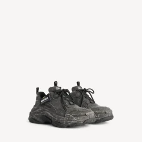 Zapatilla de lona Triple S para hombre en negro