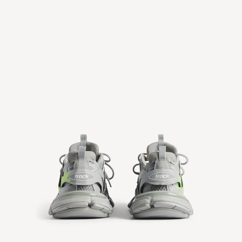 Zapatilla deportiva para hombre de la línea Track en gris/amarillo neón Zapatilla deportiva para hombre de la línea Track en gris/amarillo neón