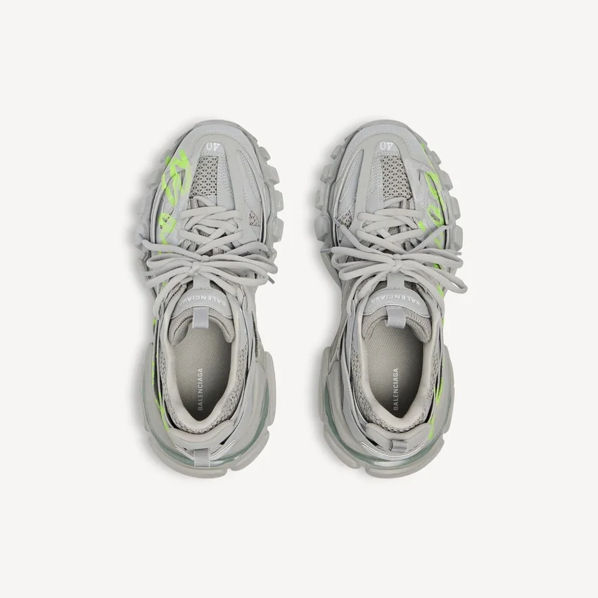 Zapatilla deportiva para hombre de la línea Track en gris/amarillo neón Zapatilla deportiva para hombre de la línea Track en gris/amarillo neón