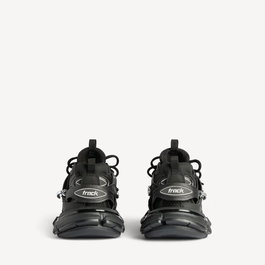 Zapatilla deportiva Track Piercing para hombre en negro Zapatilla deportiva Track Piercing para hombre en negro
