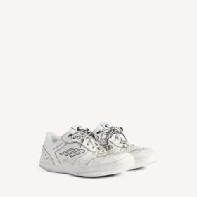 Zapatilla Hamptons para mujer, estilo desgastado medio, en blanco
