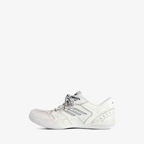 Zapatilla Hamptons para mujer, estilo desgastado medio, en blanco Zapatilla Hamptons para mujer, estilo desgastado medio, en blanco