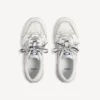 Zapatilla Hamptons para mujer, estilo desgastado medio, en blanco Zapatilla Hamptons para mujer, estilo desgastado medio, en blanco