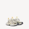 Zapatilla para hombre 3XL con dijes en blanco/amarillo/plata/negro