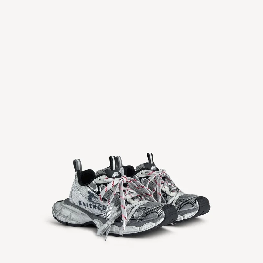 Zapatilla para hombre 3XL con logotipo dividido en blanco/azul marino/gris Zapatilla para hombre 3XL con logotipo dividido en blanco/azul marino/gris