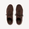Zapatilla urbana para mujer en color marrón