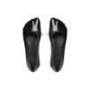 Zapatos anatómicos «Piel de oveja suave y brillante en negro» 714260WBCW01000
